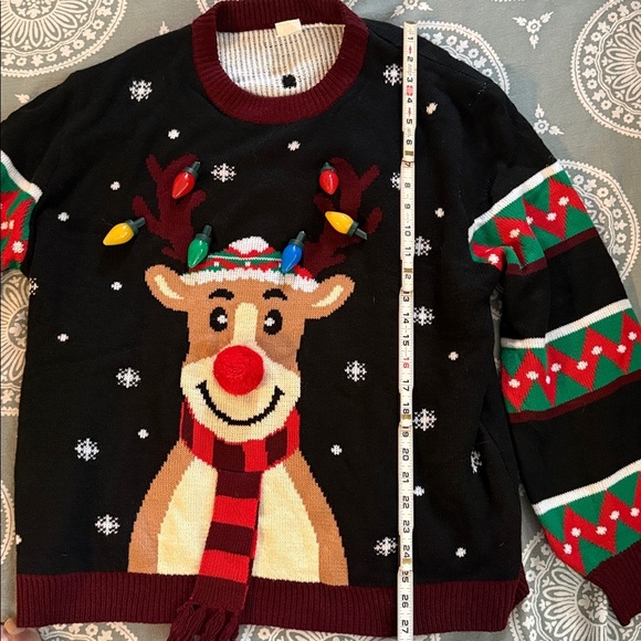 Light up Reindeer Christmas Sweater Ugly Christmas sweater holiday. Size XXL - Picture 3 of 7